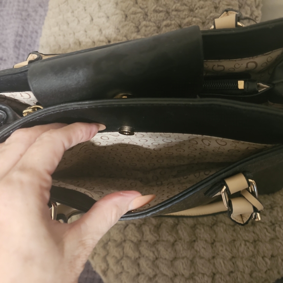 Guess Brown and Cream Women's Bag - Picture 7 of 14